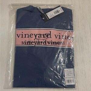 FLASH SALE! VINEYARD VINES MENS LOGO BOX PINK WHITE BLUE SHIRT TEE M MEDIUM NWT
